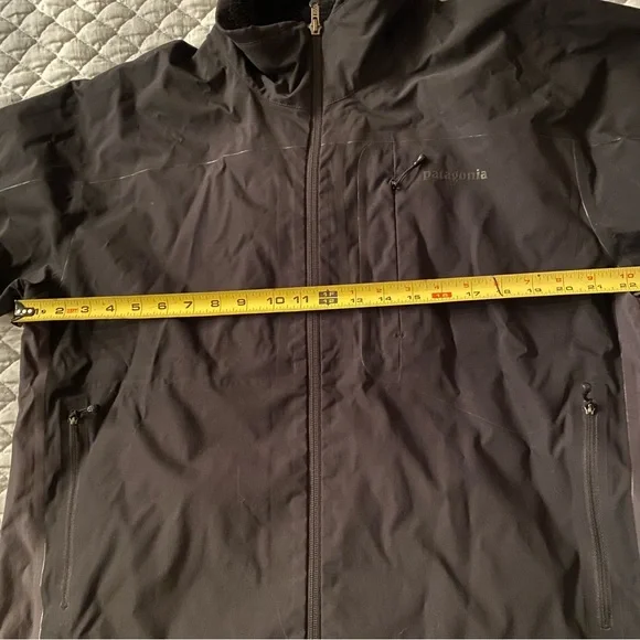 Patagonia Black Jacket Size Large